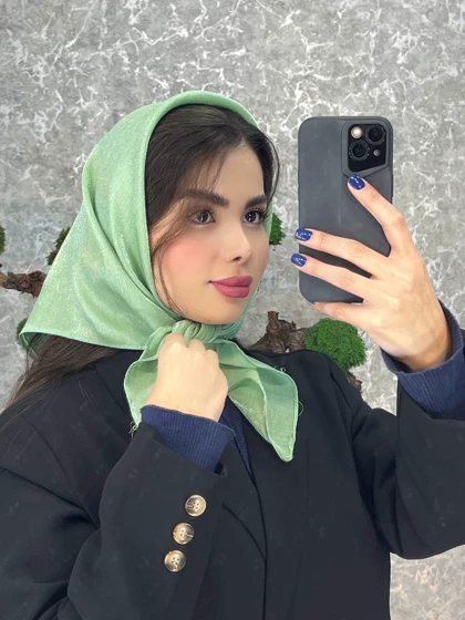 مینی اسکارف
