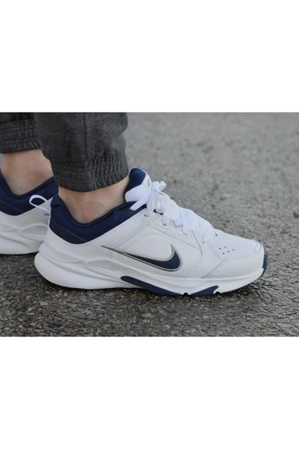 کفش پیاده روی مردانه nike
