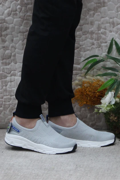 کفش های روزمره مردانه kinetix