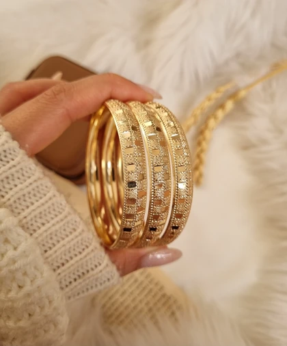 النگو طلاروس