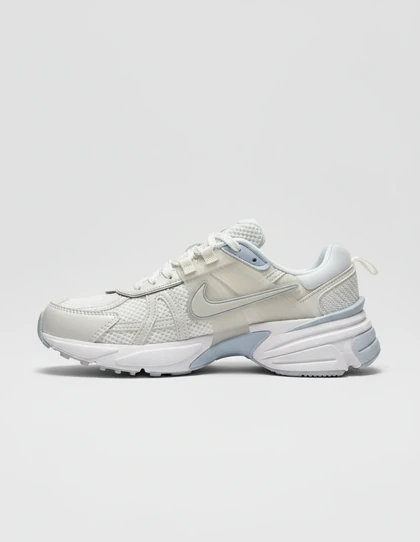 کفش دویدن زنانه نایکی V2K Run W