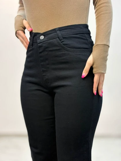 شلوار جین مشکی واید کات