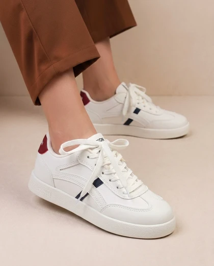 کتانی زنانه اسپرت فشن YEE FASHION