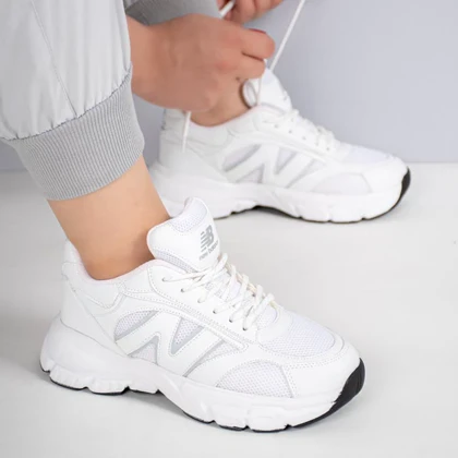 کفش و کتانی زنانه و دخترانه مدل نیوبالانس NEWBALANCE رنگ سفید