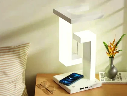 چراغ خواب و شارژ بی سیم 10 وات Wireless Charger