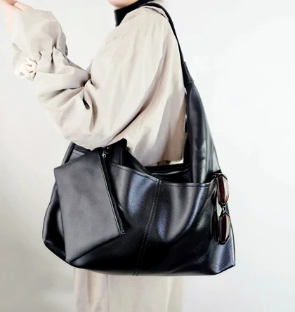 کیف دوشی زنانه مدل پرنیان کد 9400