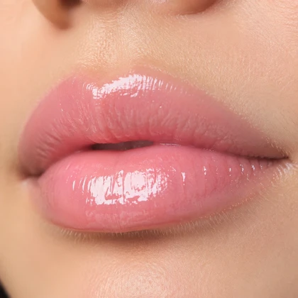 بالم حجم دهنده و نرم کننده لب کیکو میلانو مدل Lip Volume شماره 01