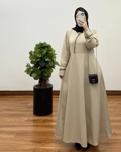 مانتو زنانه سوپرکلوش مدل دلاریس (ویژه محرم)