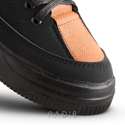 کفش روزمره زنانه چرم رادیس مدل AILEY کد 661-M.MC