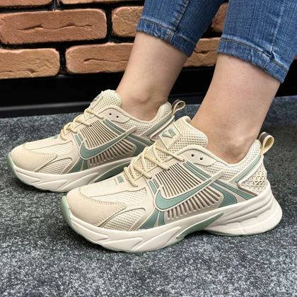 کتانی اسپرت زنانه مدل نایک NIKE رنگ کرم سبز