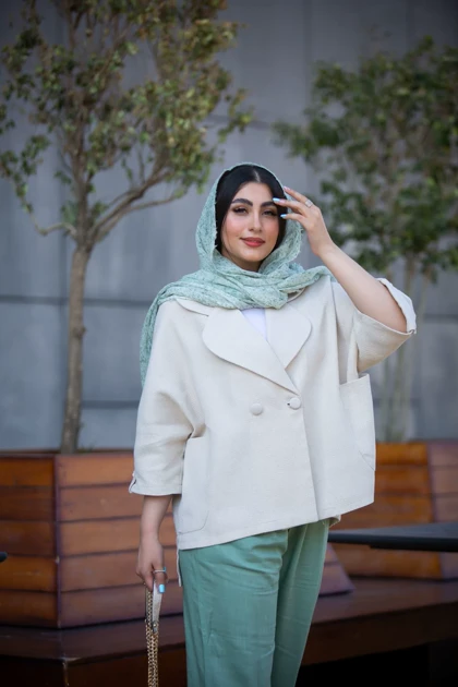 مانتو سارینا کنفی