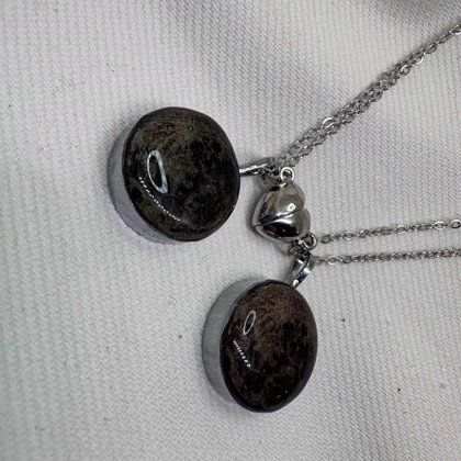 گردنبند ماه شب تاب ست مگنتی