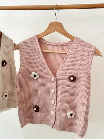 وست بافت گل‌دار کد 2