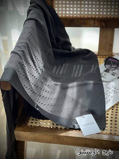 روسری مشکی مارک