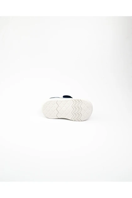 کفش های روزمره بچگانه vicco