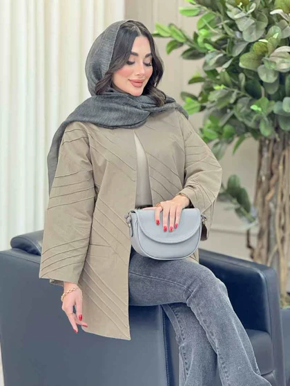 مانتو برش‌دار بغل چاک