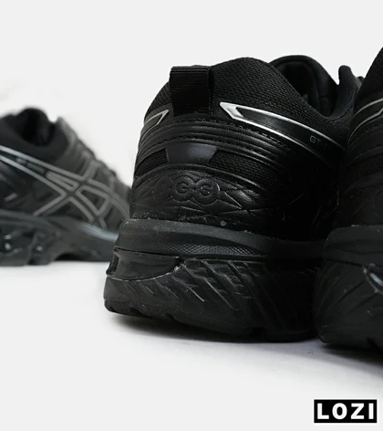 کفش کتانی مردانه مشکی ASICS GT 2000