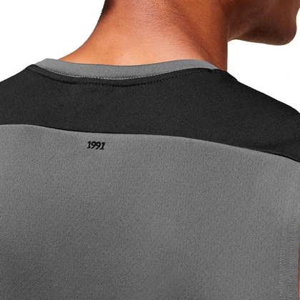 حلقه‌ای ورزشی مردانه Line مدل TS1996 DGB