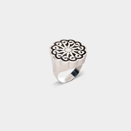 انگشتر نقره واو (M) مدل پافیلی unisex