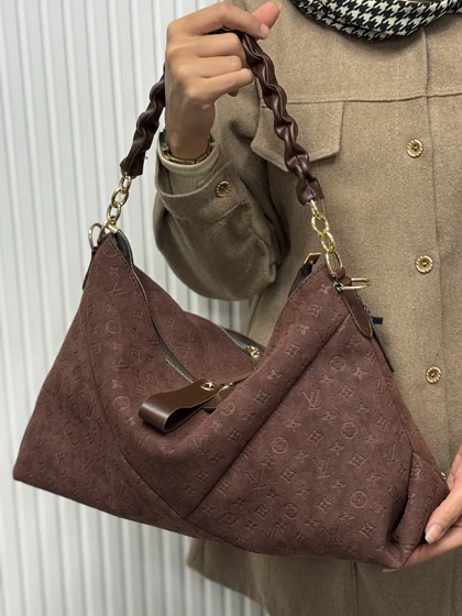 کیف زنانه مخملی