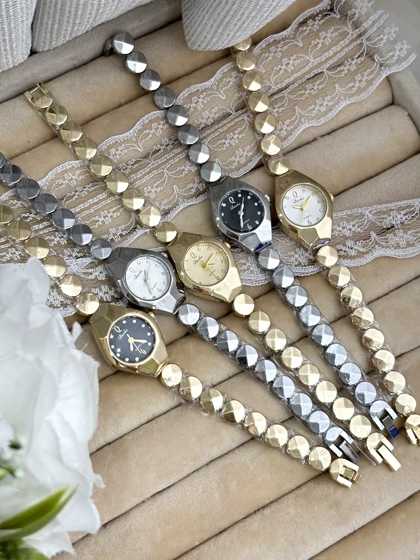 ساعت بائوک زنانه داخل نگین