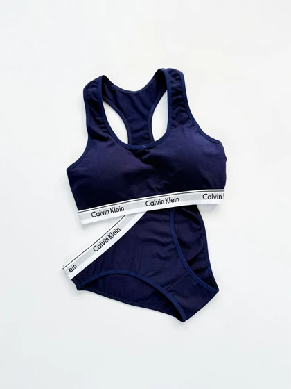 ست نیم‌تنه کاپ‌دار و شورت اسلیپ نخ پنبه کلوین کلاین Calvin Klein