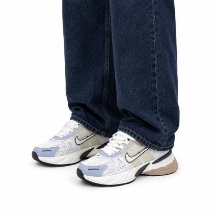 کتانی خارجی ست زن و مرد مدل نایکی خاکی Nike V2k