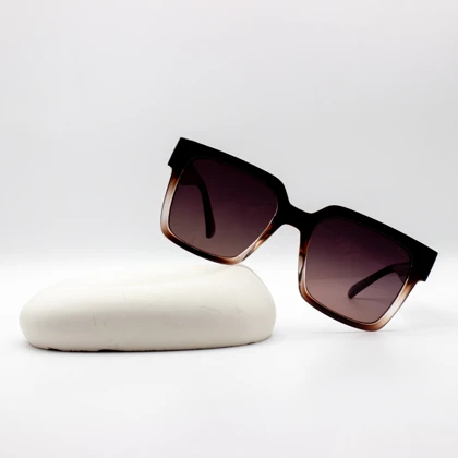 عینک آفتابی زنانه میو میو miu miu مدل P3587