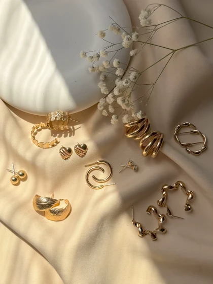 گوشواره پکی پیچ و برگ