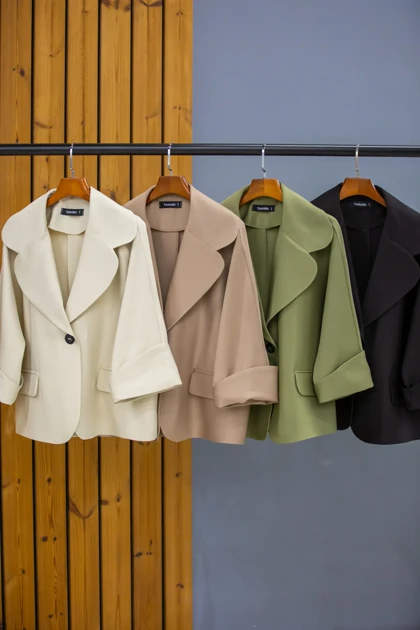 کت زنانه کجراه بهار