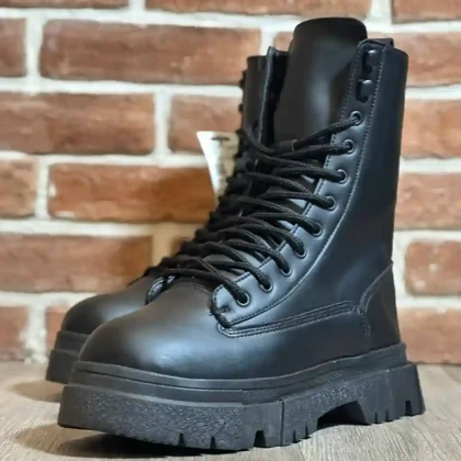 بوت مردانه برشکا مشکی