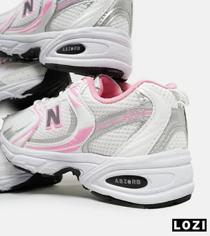 کفش کتانی زنانه سفید صورتی NEW BALANCE 530