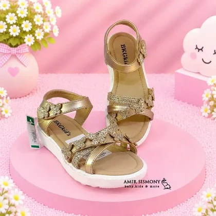 صندل بچگانه طرح گل BKG کد 6070