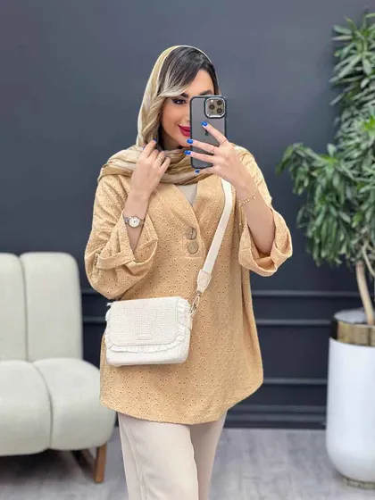 شومیز دو دکمه چوبی آستین پاگن