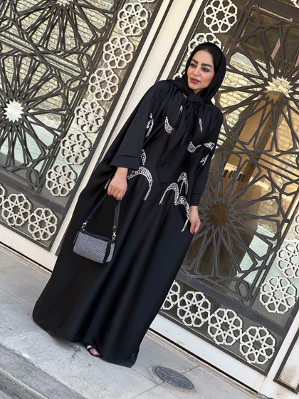 عبای ماه