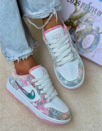 کتانی زنانه درگون صورتی