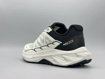 مونت گلیس کتانی اکستریم گریپ طوسی مشکی/Mont Glace Grip