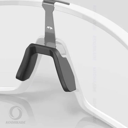 عینک ورزشی فتوکرومیک اوکلی OAKLEY SUTRO