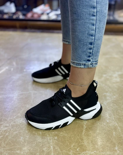 کتانی آدیداس کش بافت (برند ولنتینو)