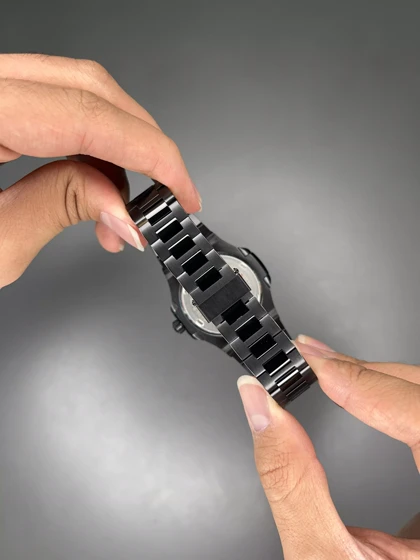 ساعت مچی پتک فیلیپ ناتیلوس تمام مشکی Patek Philippe Nautilus