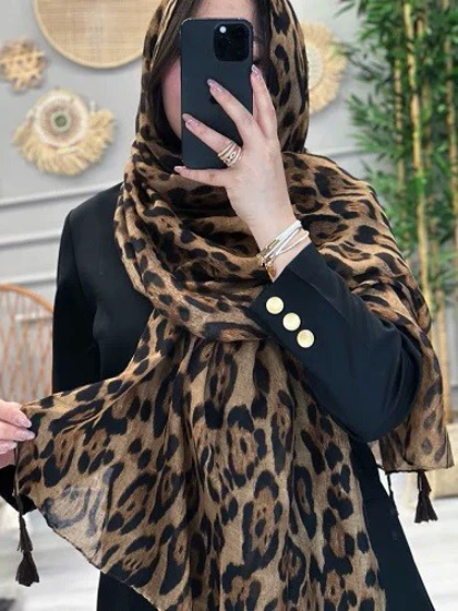 0257-شال طرحدار ژابیز