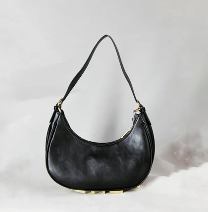 کیف دستی و دوشی زنانه فندی FENDI رنگ مشکی