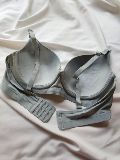 سوتین ابرنازک فنردار کاپ D برند CHANVIEN LEEN کد: 19006