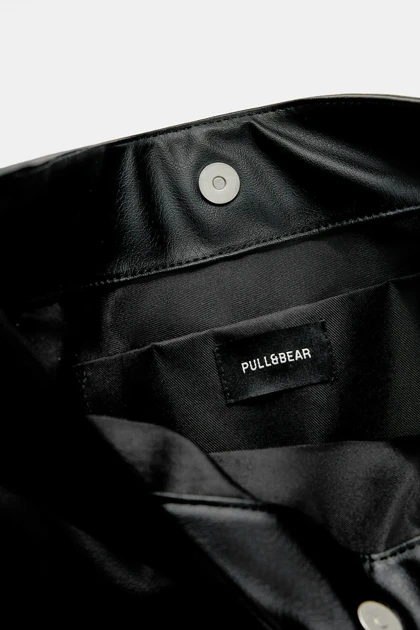 کیف زنانه دوشی pull-and-bear