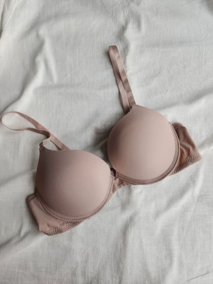 سوتین اسفنجی جکدار فنردار پر جک کد: 382732