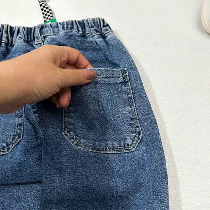 شلوار بچه گانه جین دمپاکش خرس شطرنجی