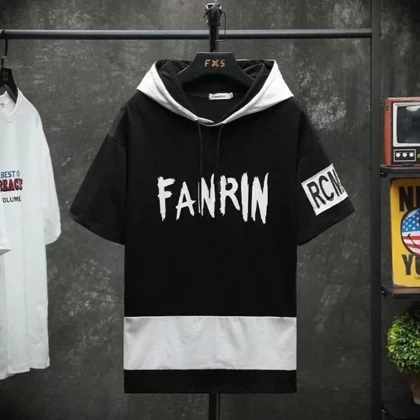 تیشرت کلاهدار