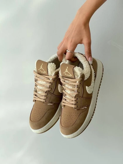 کتانی نایک خزدار