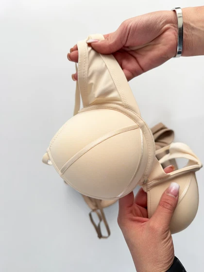 سوتین تک اسفنجی فنر دار نوار دوزی