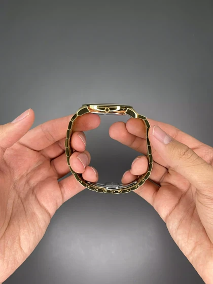 ساعت مچی رومانسون کوارتز بند طلایی صفحه مشکی Romanson Quartz